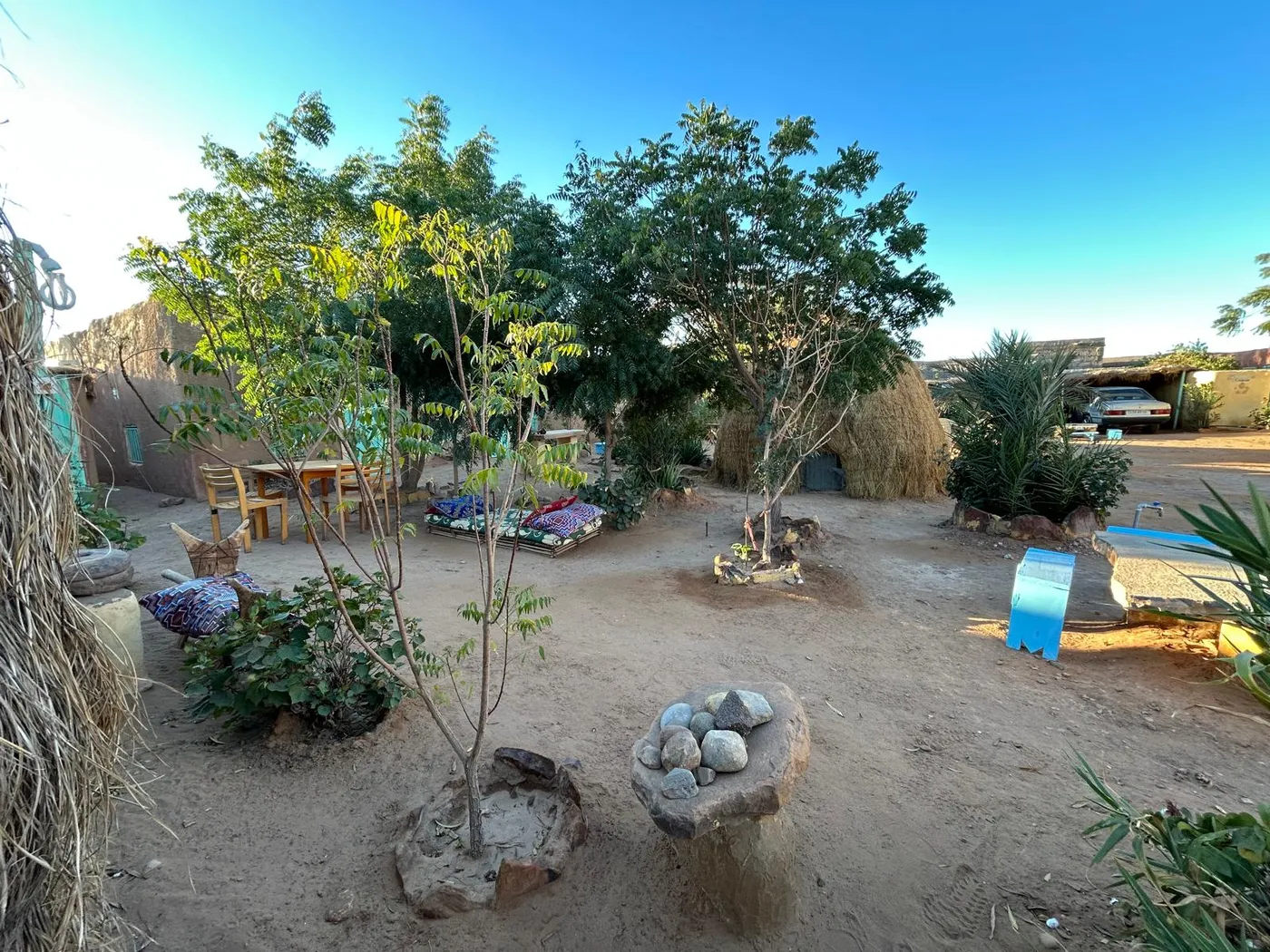 Jardin et espace commun de l’auberge